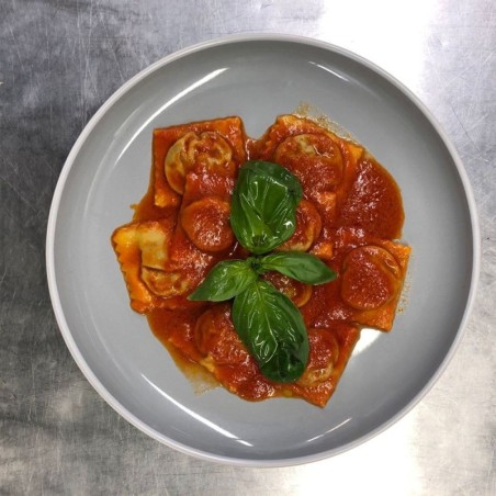 Fresh home made ravioli with aubergines (1kg)